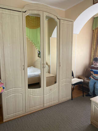 Гостевой дом Грифон Севастополь-3